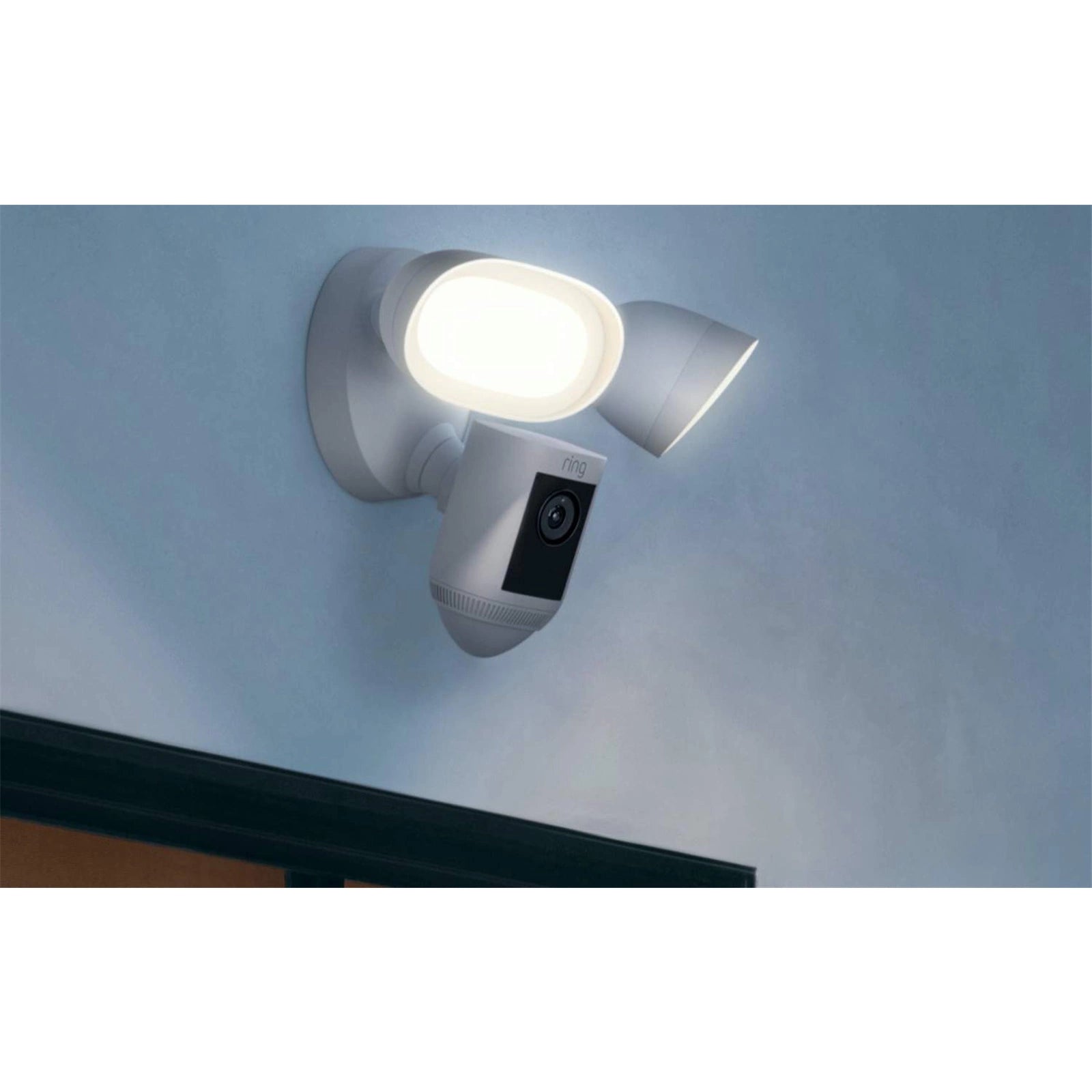 Ring Floodlight Cam Wired Pro (White) Ring Floodlight Cam Wired Pro (White)